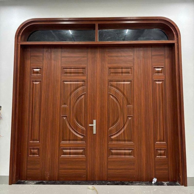 cửa chính thép vân gỗ đẹp