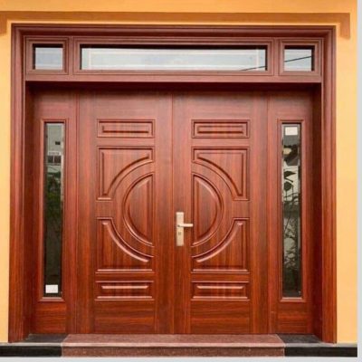 lắp đặt cửa chính thép vân gỗ 4 cánh