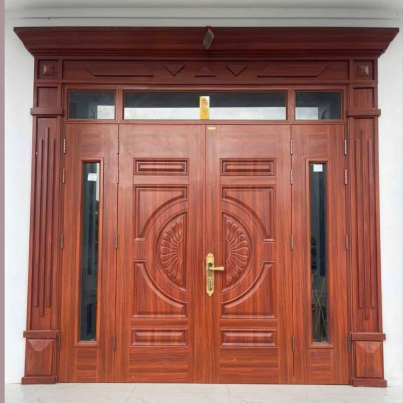 cửa thép vân gỗ tại daklak
