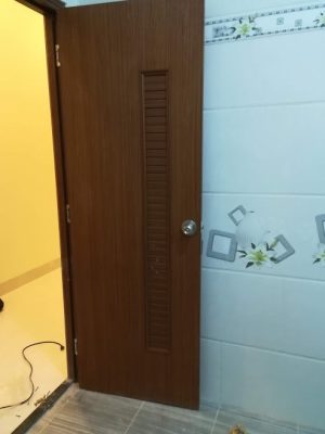 Cửa Nhựa Đài Loan Đúc Giá Rẻ 