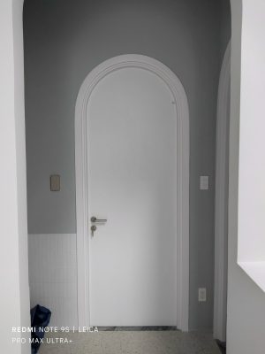 Lắp Đặt Cửa Vòm Composite Tại Đắk Lắk