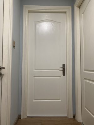 cửa gỗ công nghiệp giá rẻ mà đẹp