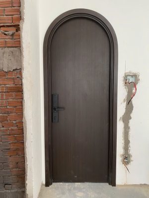 mẫu cửa vòm composite cổ điển