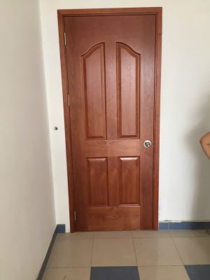 Cửa phòng ngủ gỗ công nghiệp 