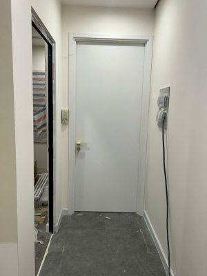 cửa gỗ phòng ngủ giá rẻ