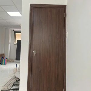 Cửa nhựa giả gỗ giá rẻ nhà vệ sinh