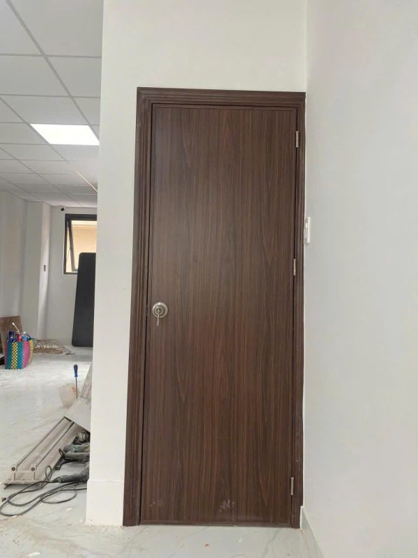 Mẫu cửa phòng ngủ giá rẻ dưới 3 triệu